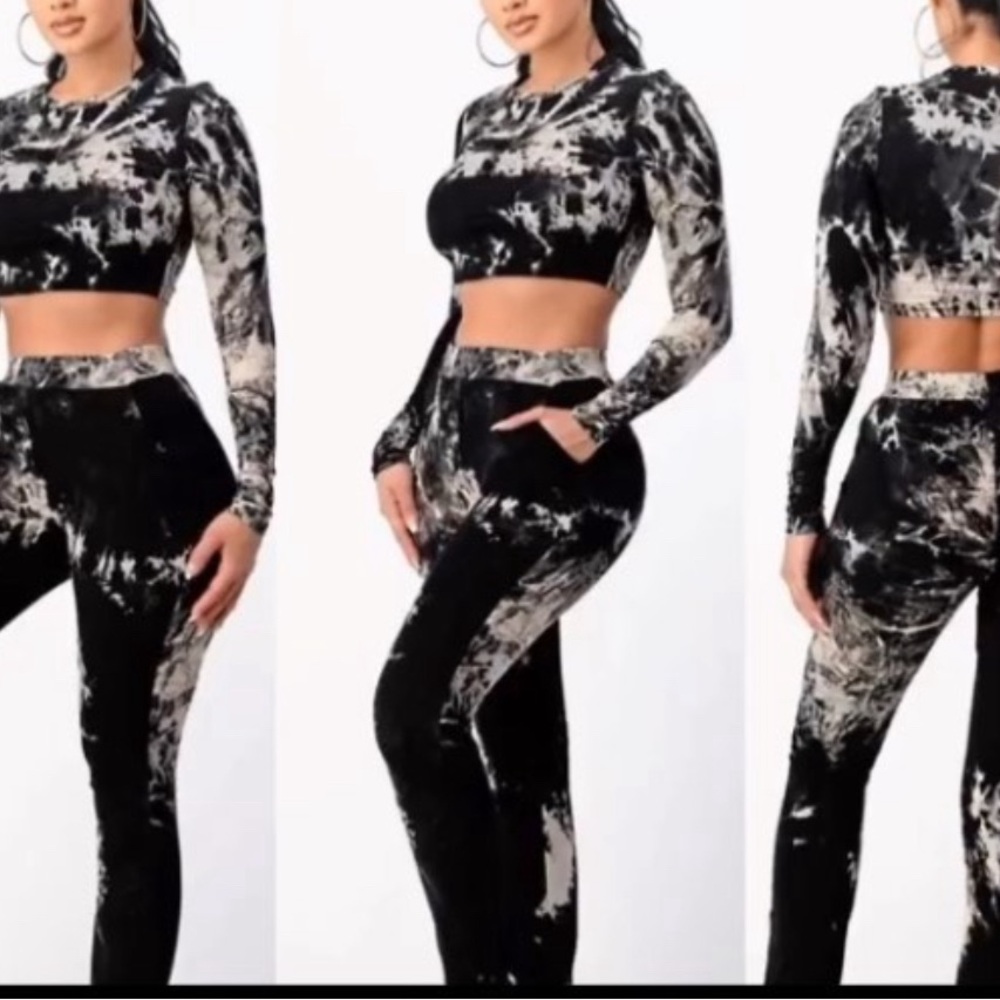Full set of long sleeve top and pants